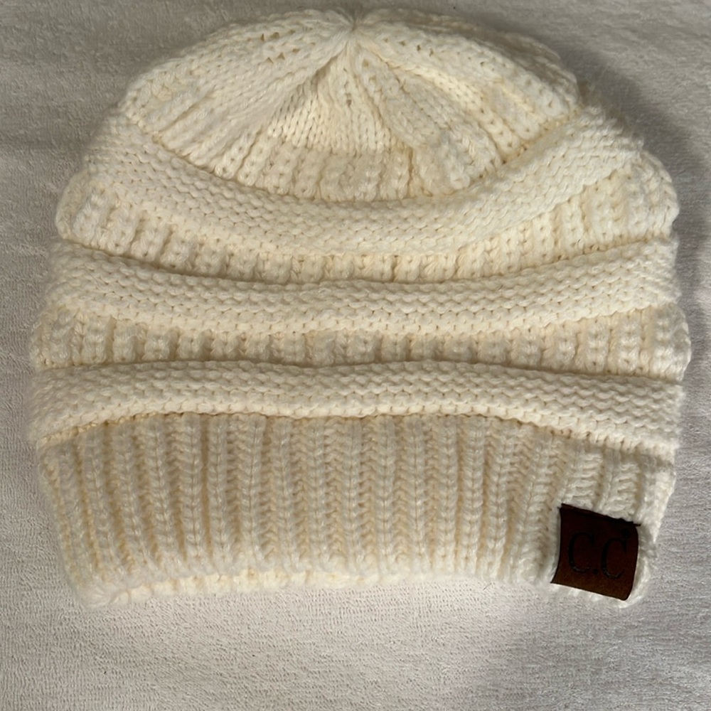 Classic CC Beanie HAT